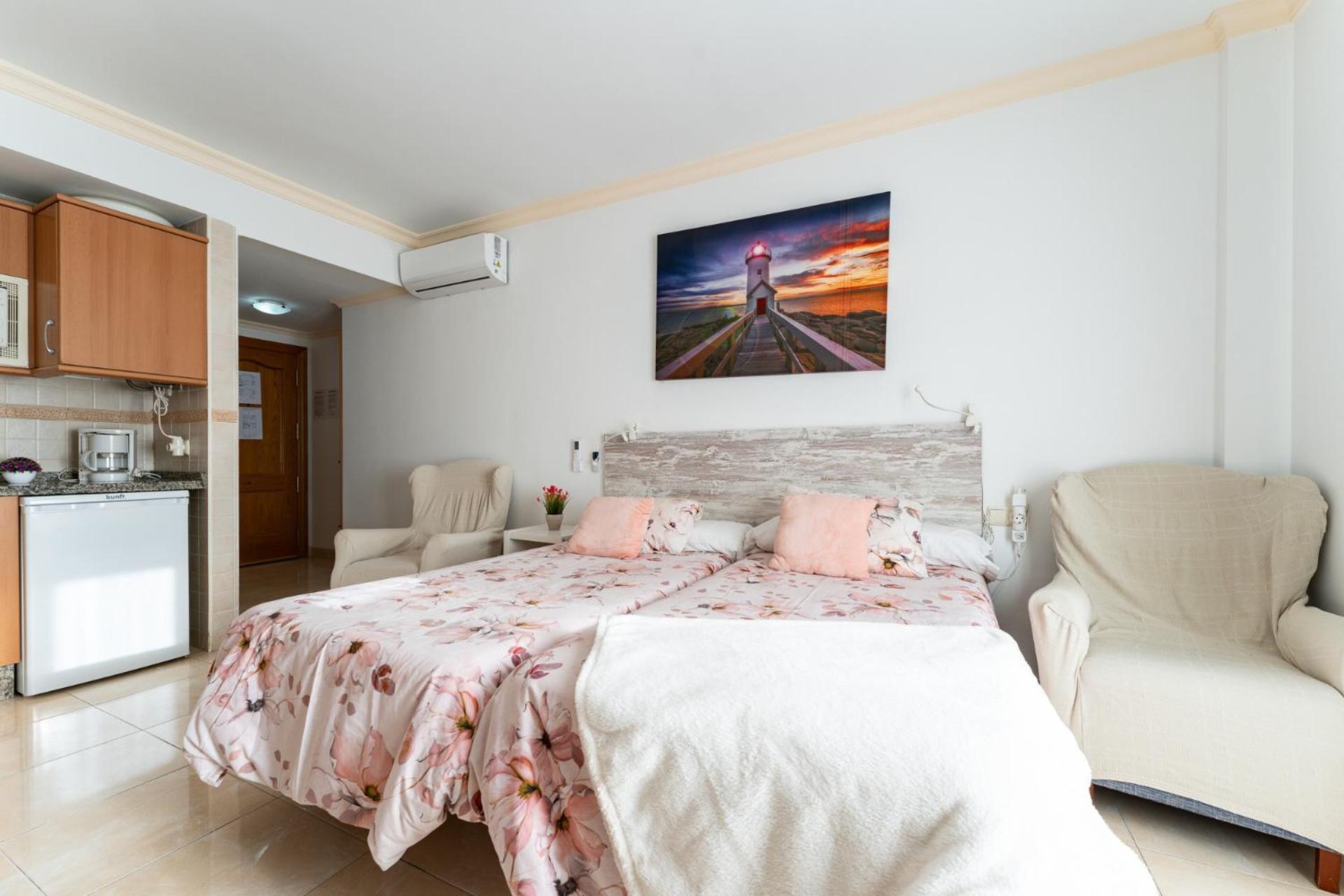 Malagasuite El Levante Apartments Торремолінос Номер фото