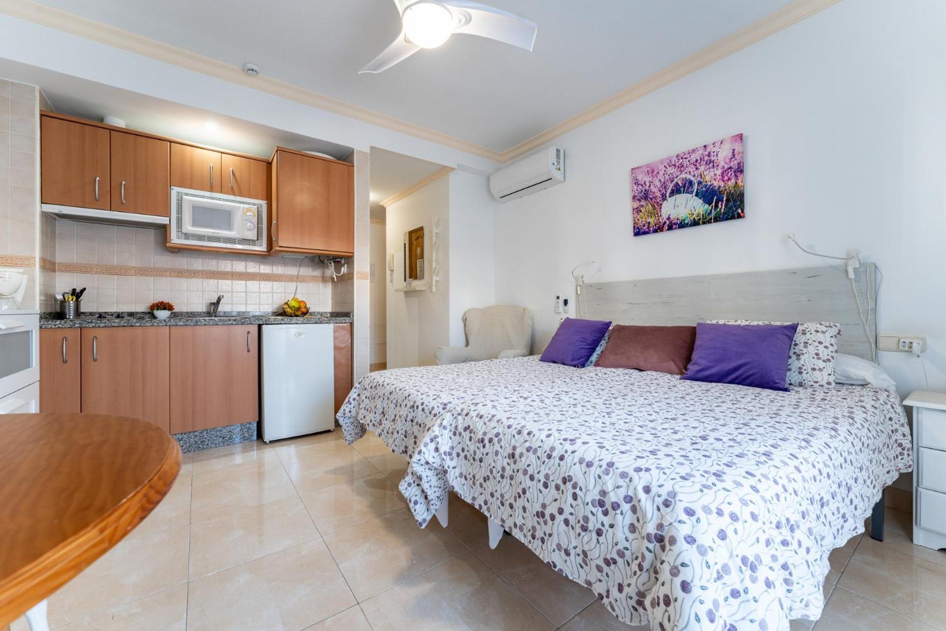 Malagasuite El Levante Apartments Торремолінос Екстер'єр фото