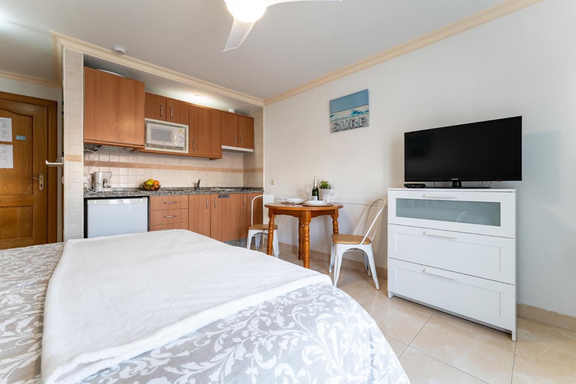 Malagasuite El Levante Apartments Торремолінос Номер фото
