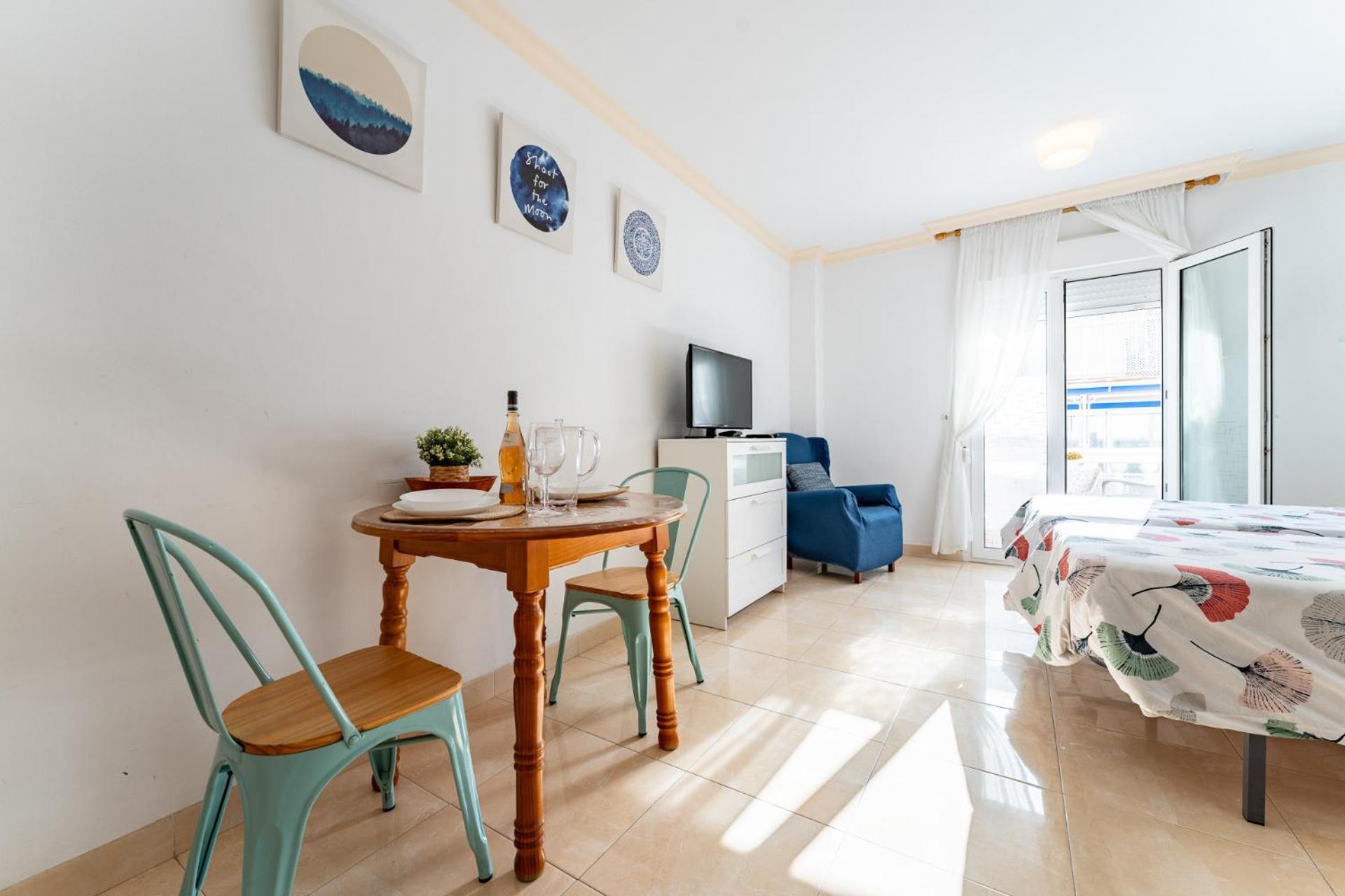 Malagasuite El Levante Apartments Торремолінос Екстер'єр фото